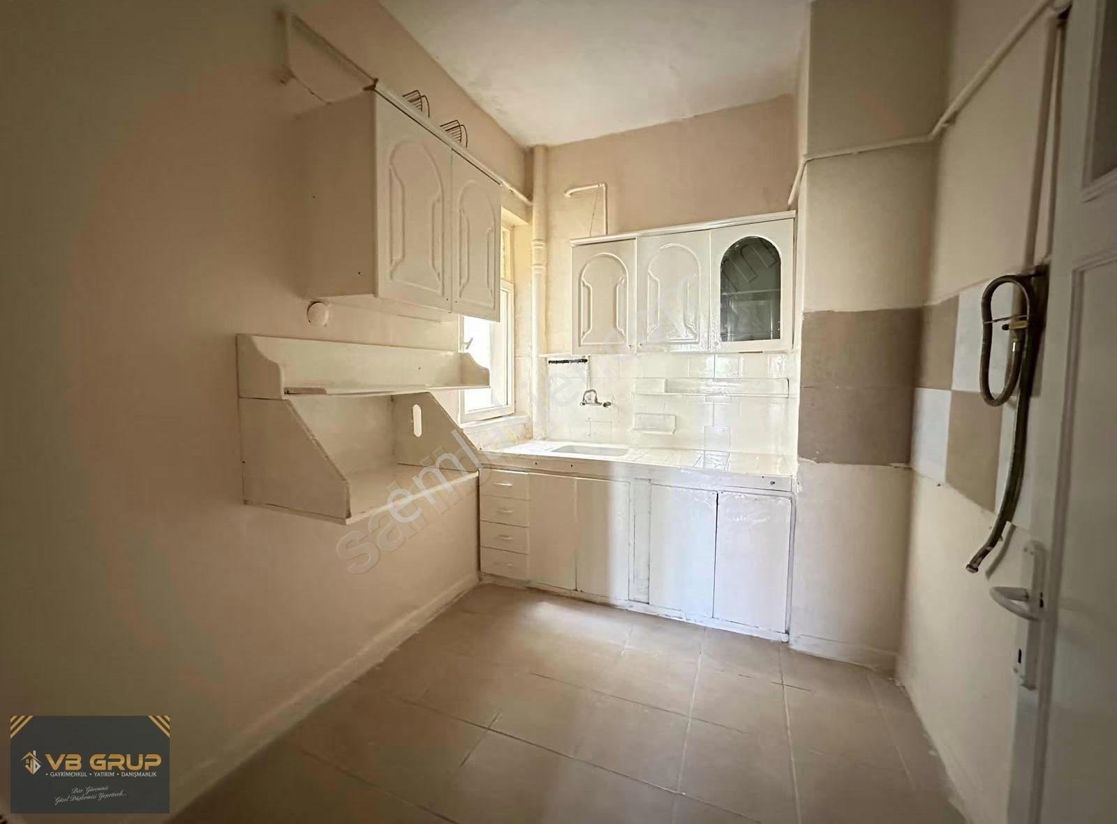Vb Gruptan Nato Caddesinde 3+1 Kiralık Daire - Görsel 28