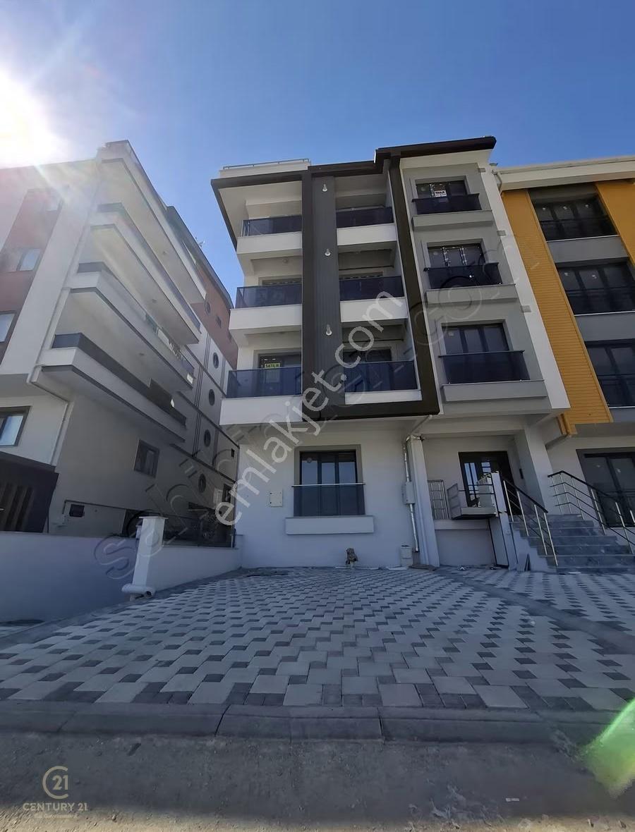 C21 Bal'dan Teknik Lise Caddesinde Full Eşyalı 1+1 Kiralık Daire - Görsel 11