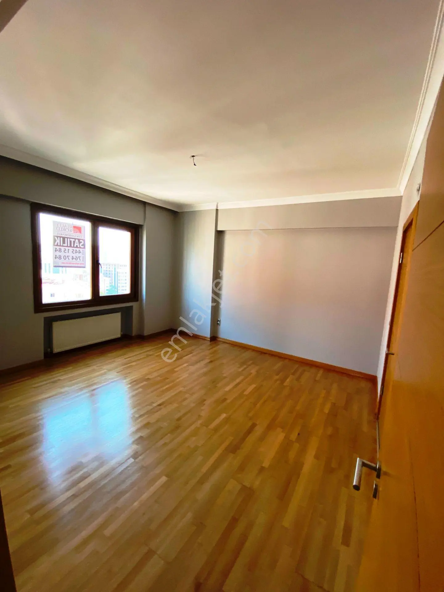Bostancı City'de 150m2 Güney Cephe 2 Banyolu 4.kat Satılık 3+1 - Görsel 8