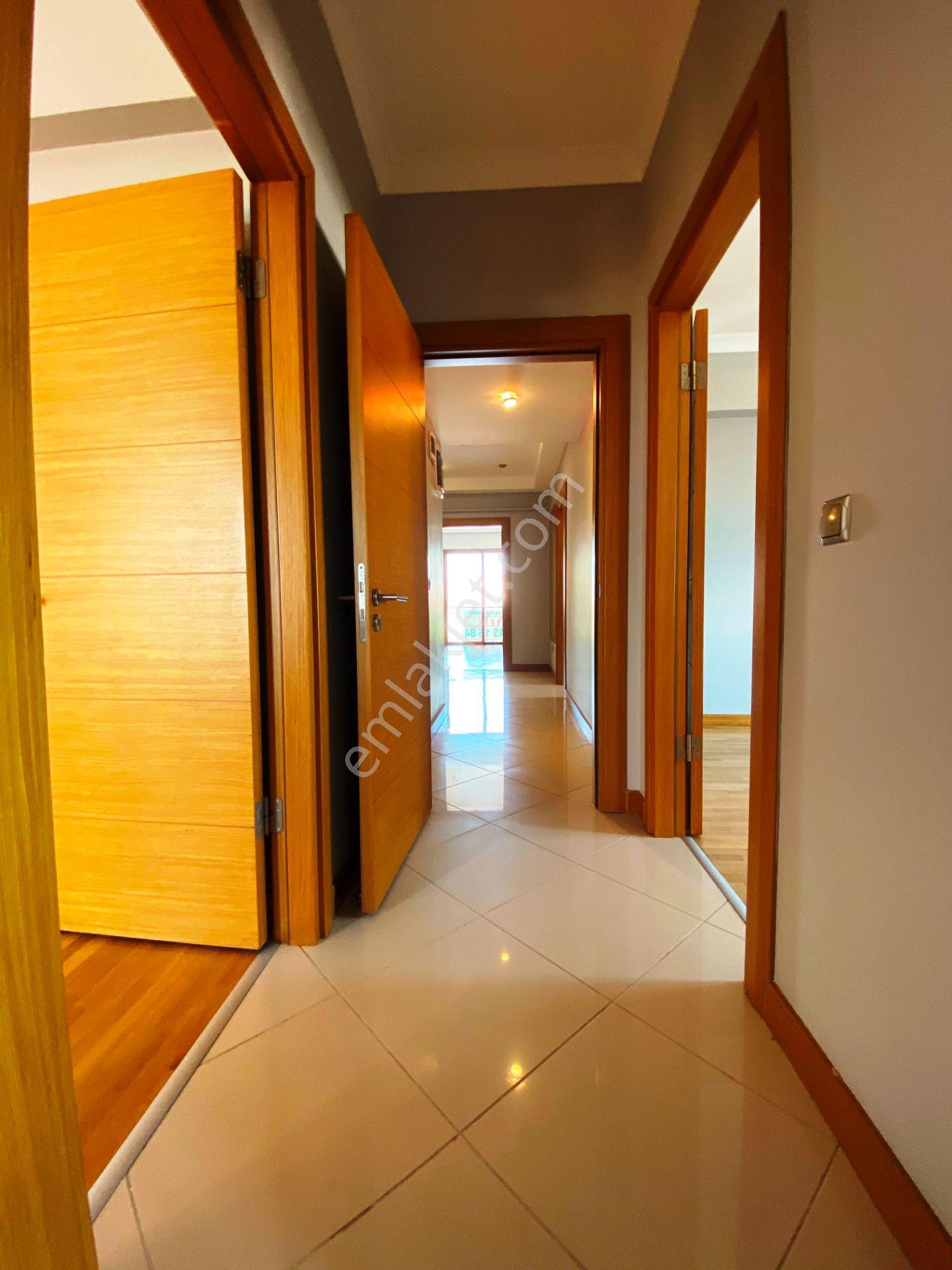 Bostancı City'de 150m2 Güney Cephe 2 Banyolu 4.kat Satılık 3+1 - Görsel 19