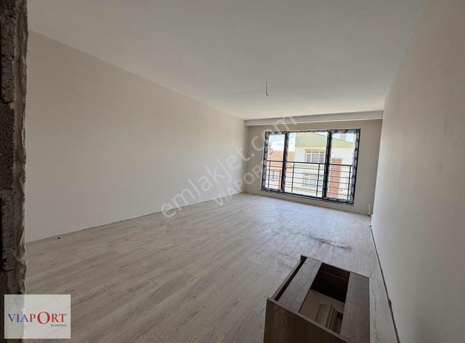 Etimesgut Süvari'de Kapalı Otoparklı 2+1 Asansörlü Park Cepheli - Görsel 9