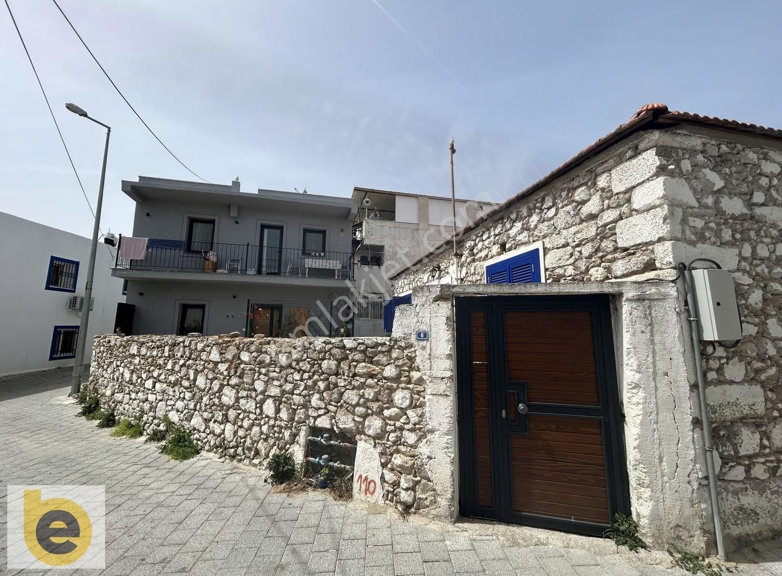 Bitez Köy İçinde Geniş Avlulu 2+1 Kiralık Müstakil Taş Ev - Görsel 13