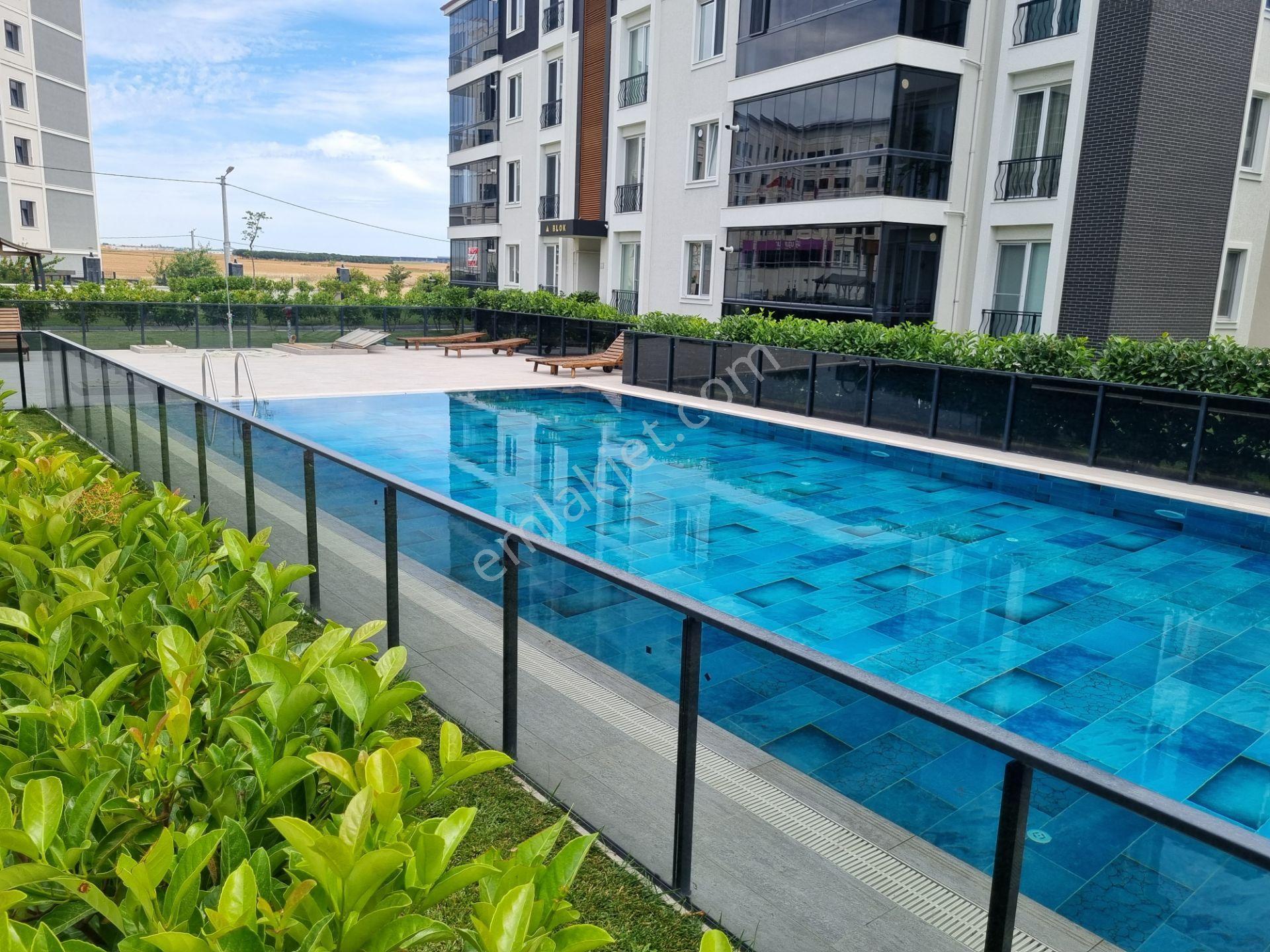 Çorlu Zafer Mahaallesi'nde | Everest Life 1 Sitesinde Kiralık Sıfır 1+1 Bahçe Katı Daire - Görsel 26