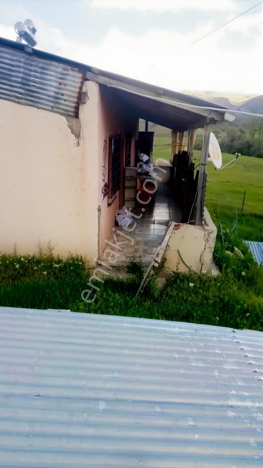 Erzurum Oltu Toprakkale 137/7 Parselde 1054 M2 Müstakil Arsa - Görsel 11