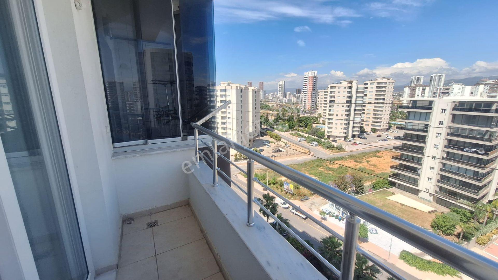 Ellamira'dan Fuat Morel'de Site İçerisinde Havuzlu, 2+1, Full Eşyalı / Eşyasız Satılık Daire - Görsel 16
