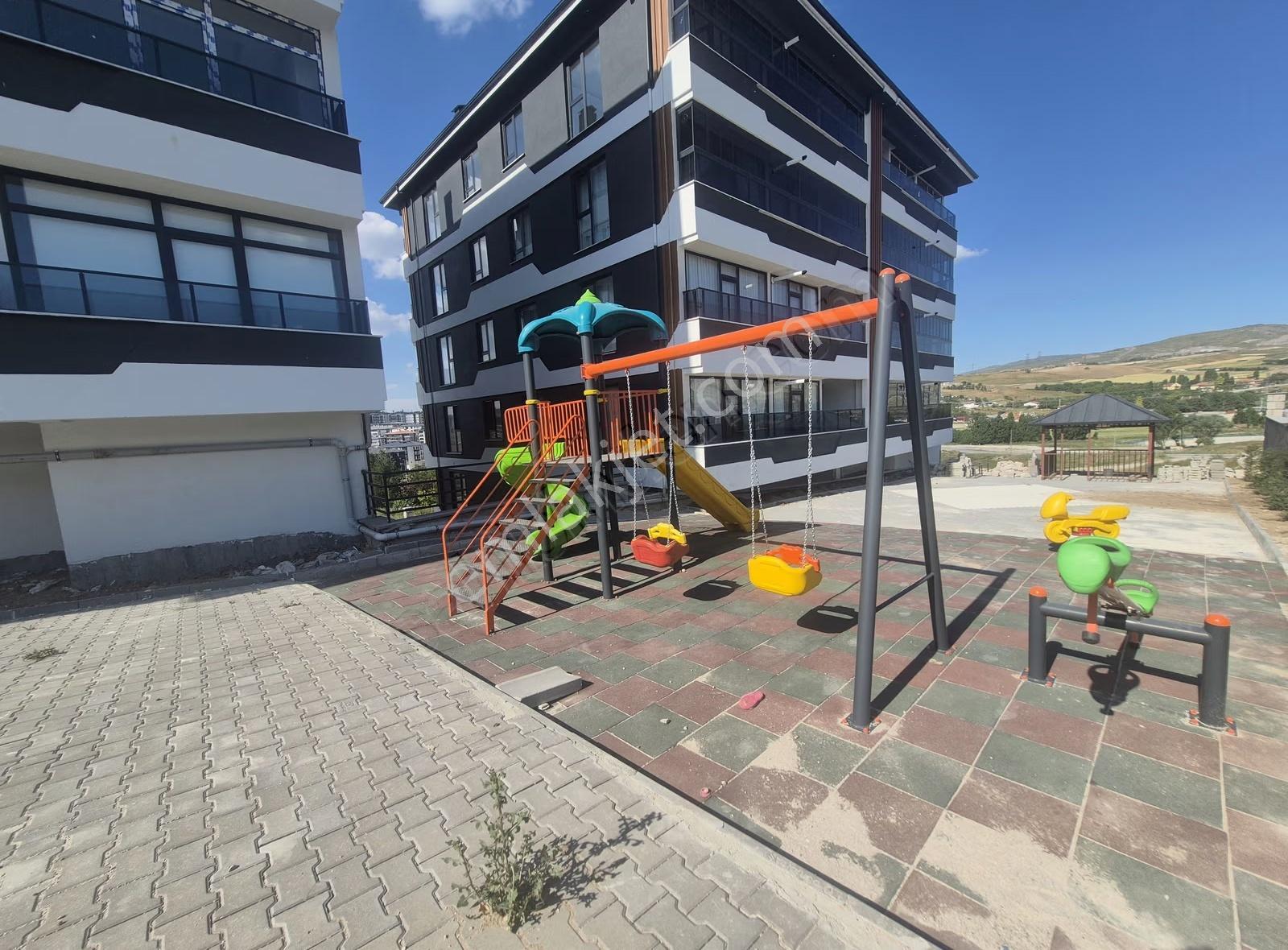 Krediye Uygun Aselsana Yakın Manzaralı 2+1 Satılık Daire