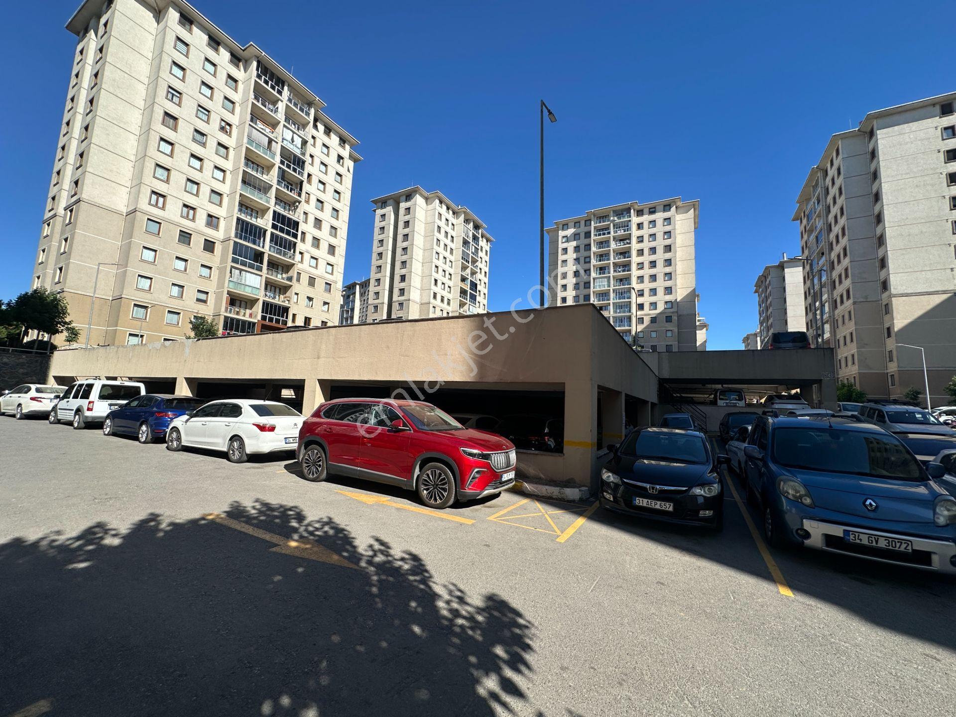 Turyap Tan Emlak Konutlarında Girişe Yakın 1+1 Kiralık Daire - Görsel 44