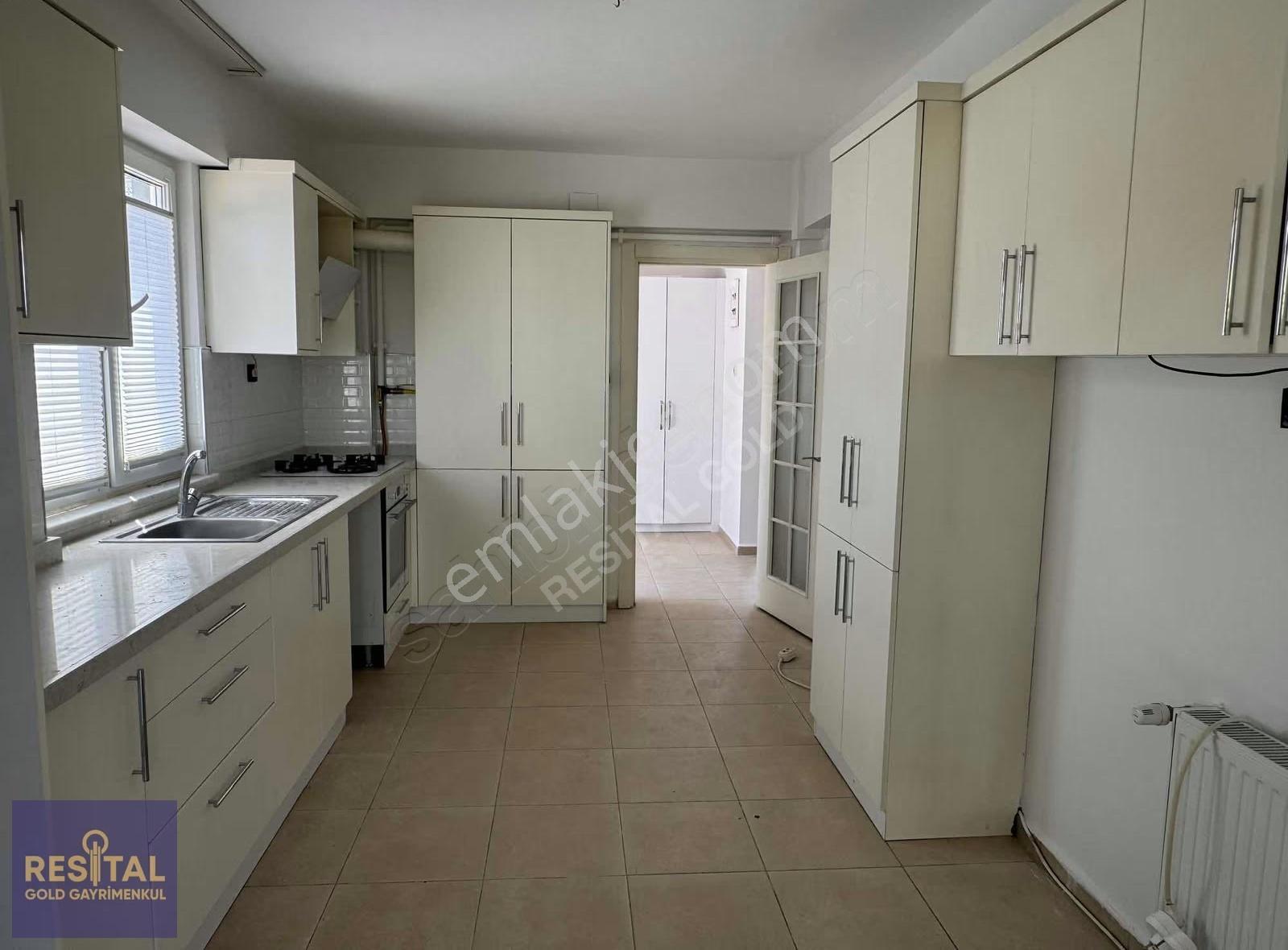 Çamlık Villaları Site İçinde Özel Bahçeli 5+1 Kiralık Villa - Görsel 34