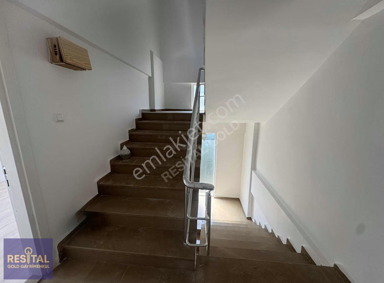 Çamlık Villaları Site İçinde Özel Bahçeli 5+1 Kiralık Villa - Görsel 16