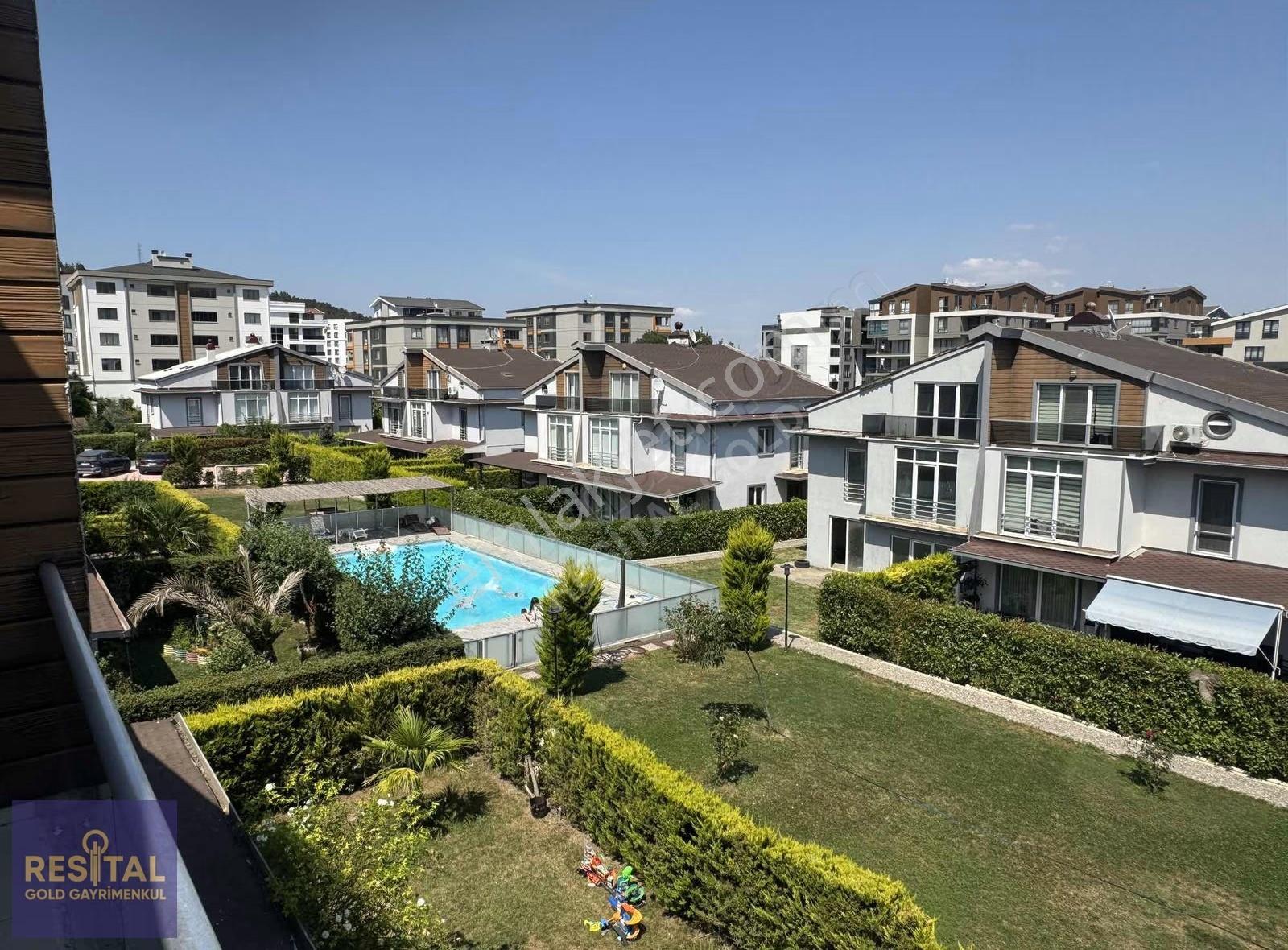 Çamlık Villaları Site İçinde Özel Bahçeli 5+1 Kiralık Villa