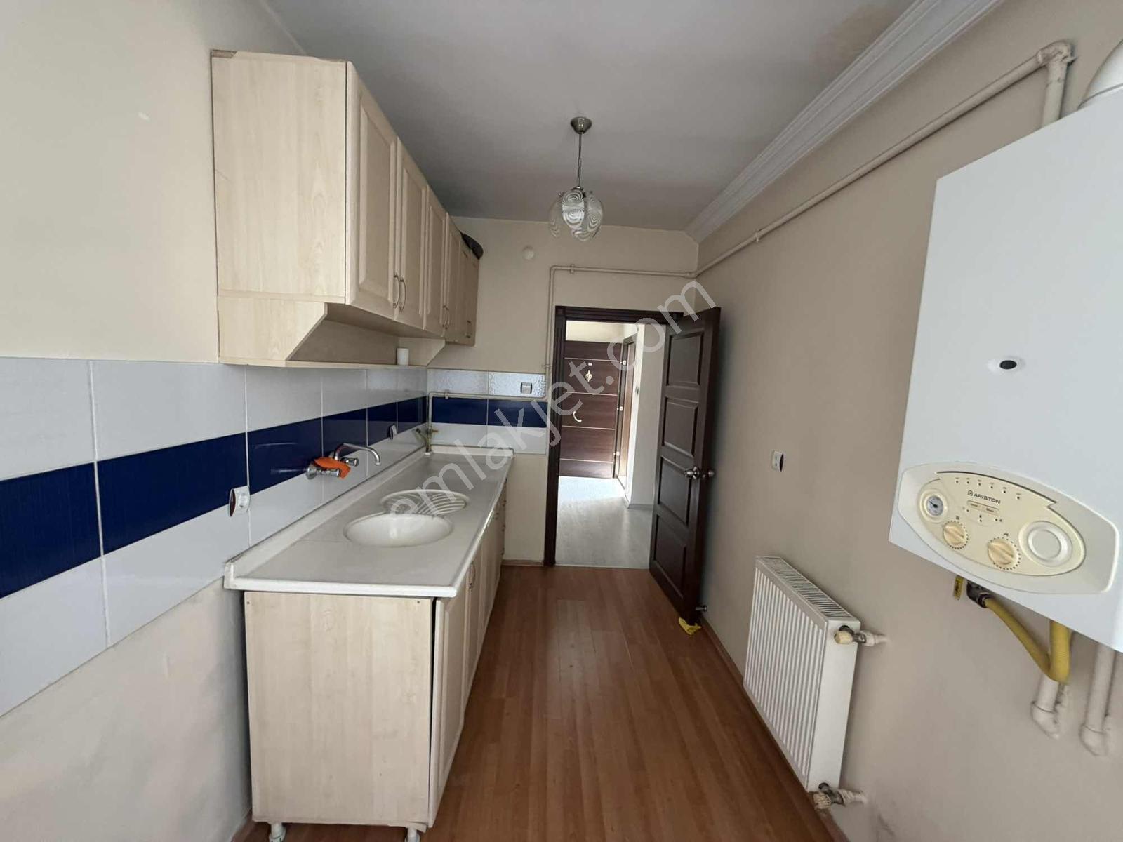 Sincan Merkez Ana Cadde Üzeri Koçak İş Merkezi Kiralık Ofis - Görsel 29