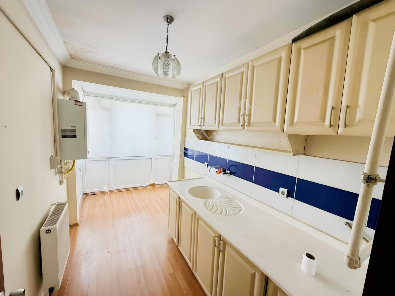 Sincan Merkez Ana Cadde Üzeri Koçak İş Merkezi Kiralık Ofis - Görsel 11