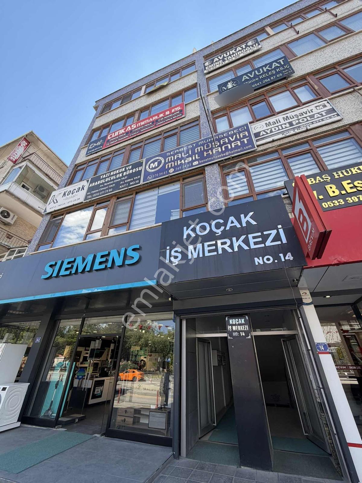 Sincan Merkez Ana Cadde Üzeri Koçak İş Merkezi Kiralık Ofis