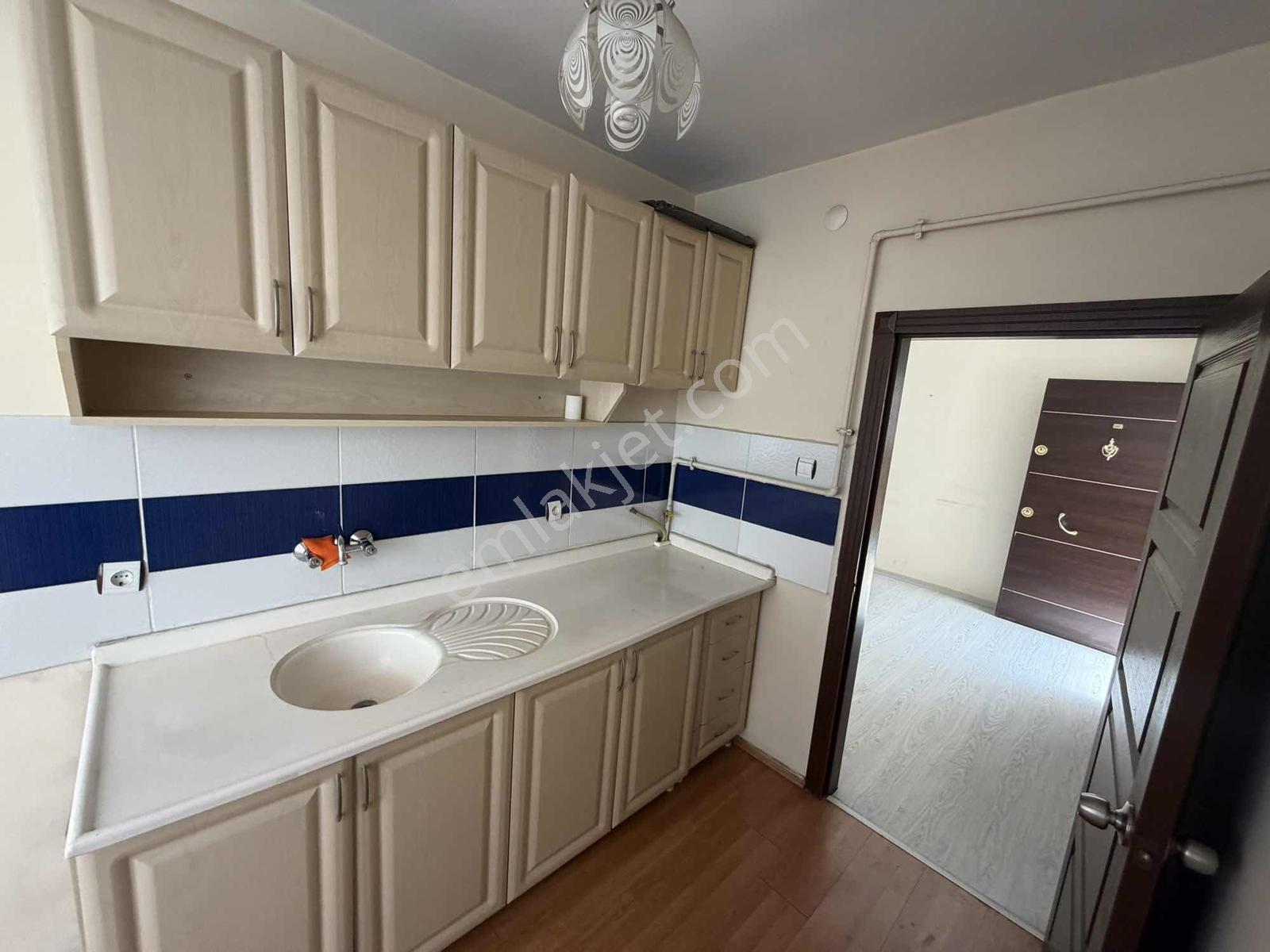 Sincan Merkez Ana Cadde Üzeri Koçak İş Merkezi Kiralık Ofis - Görsel 28