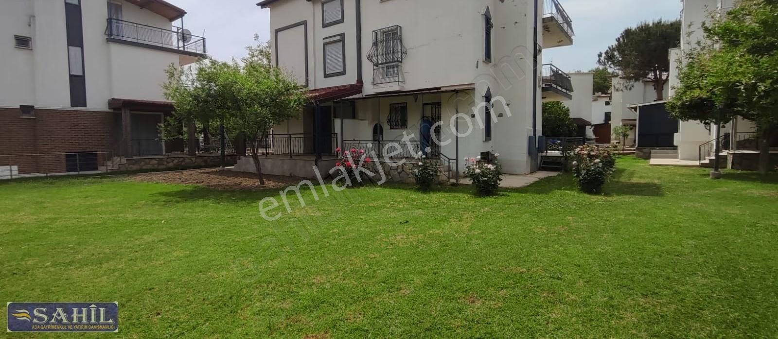 Kuşadası Davutlar Sahilinde Kiralık Eşyalı 4+1 Villa - Görsel 17