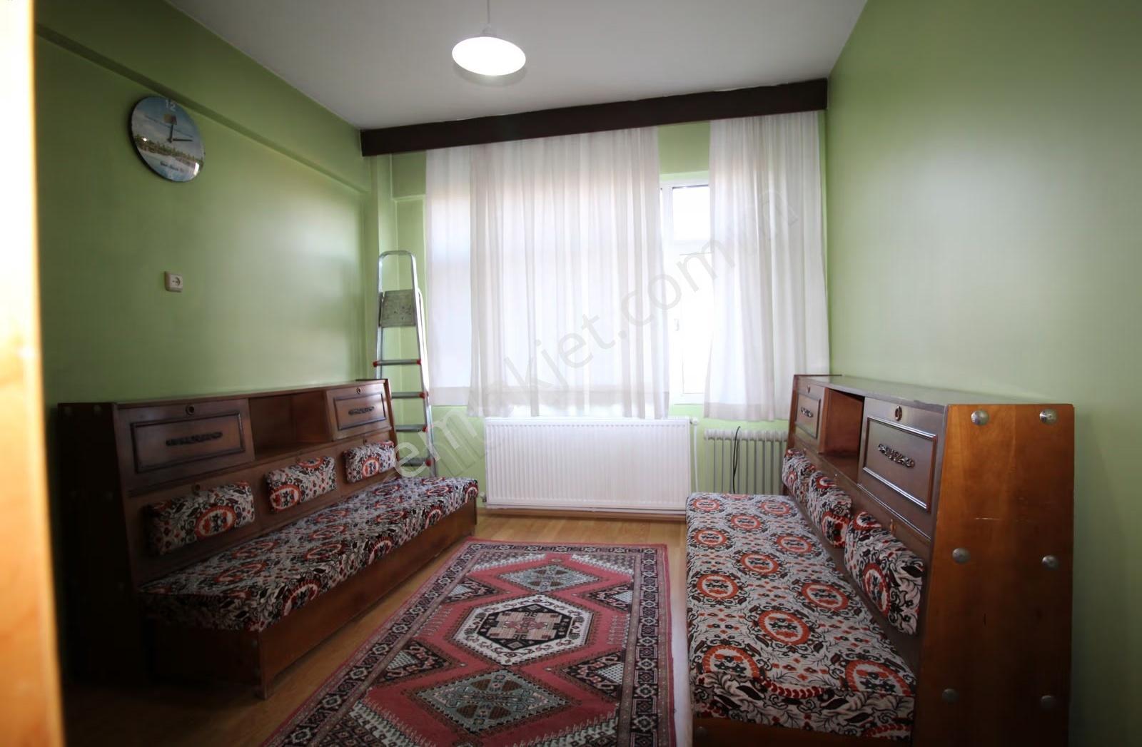 Safranbolu Atatürk Mah Akter Sitesinde Kiralık Eşyalı 3+1 Daire - Görsel 26