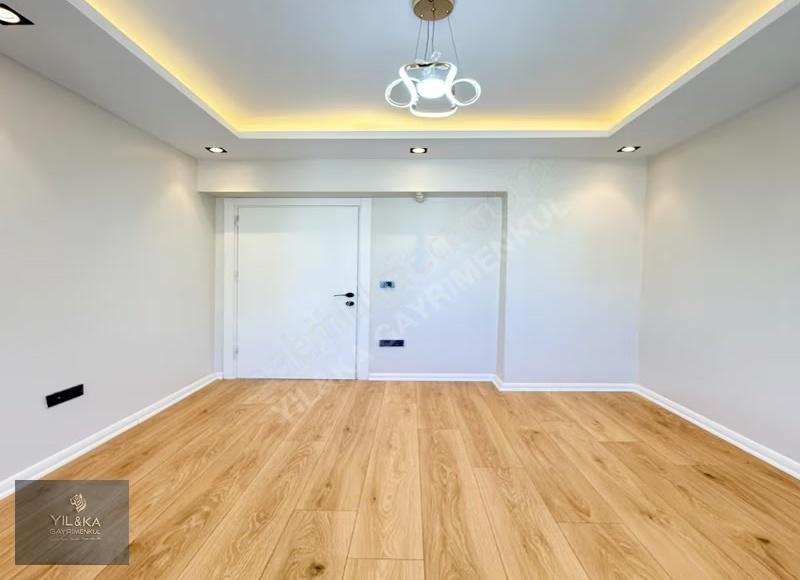 Merkezi Konumda Site İçerisinde Peysaj Cephe 2+1 Daire Fırsatı!! - Görsel 12