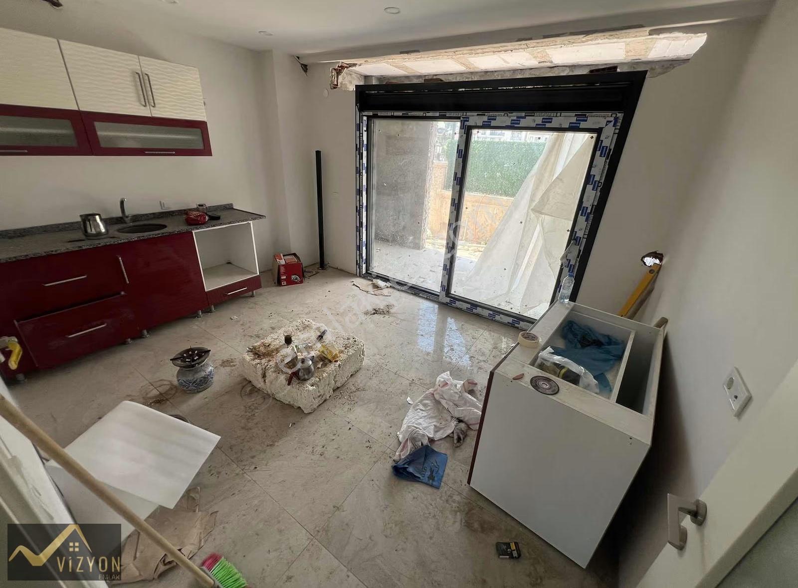 Vizyon Emlak'tan Yelkenkayada Müstakil Bahçeli Sıfır Villa - Görsel 2