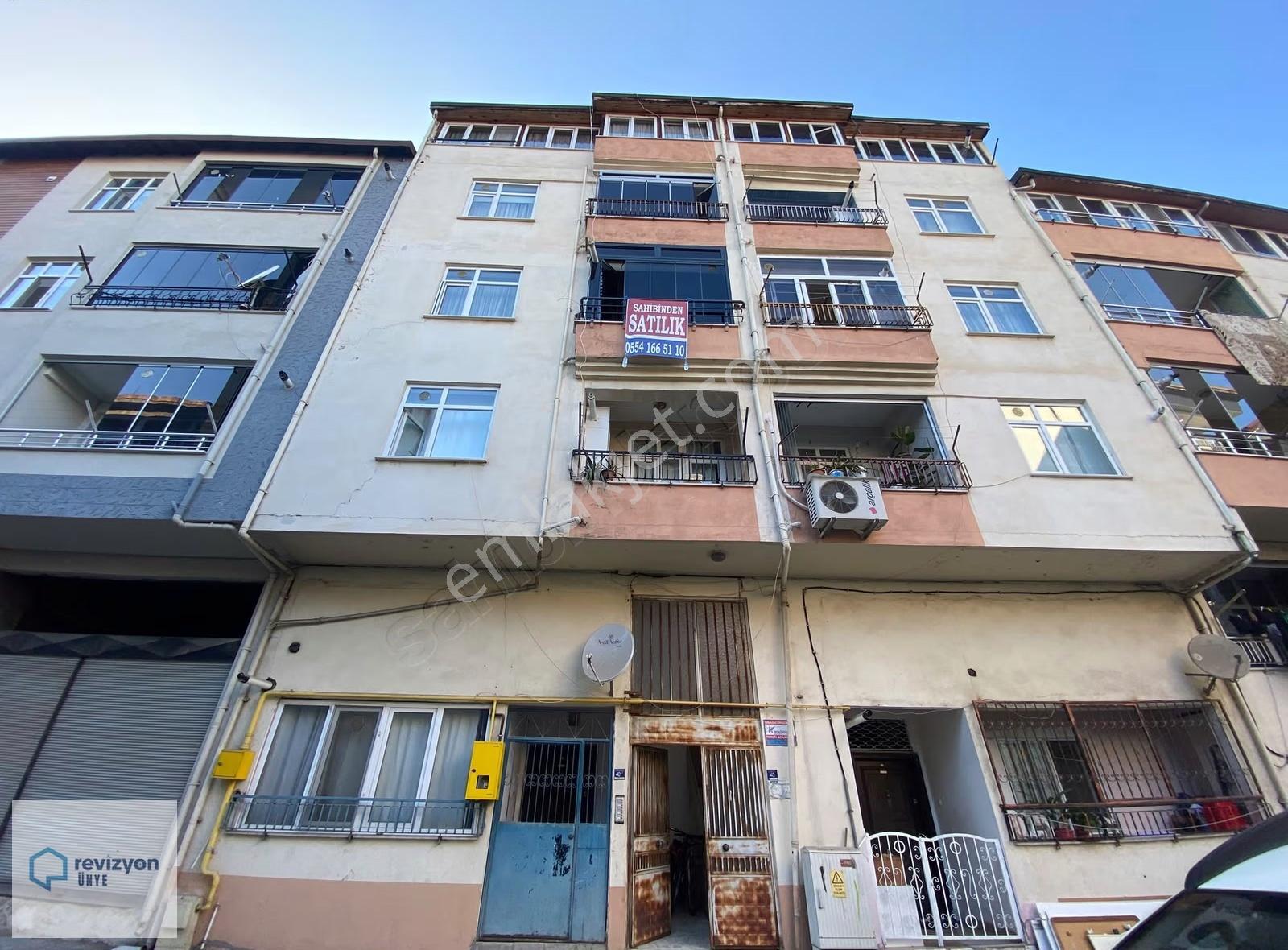 Revizyon'dan Niksar Caddesi Hemen Arkasında Fırsat 2+1 !!! - Görsel 13