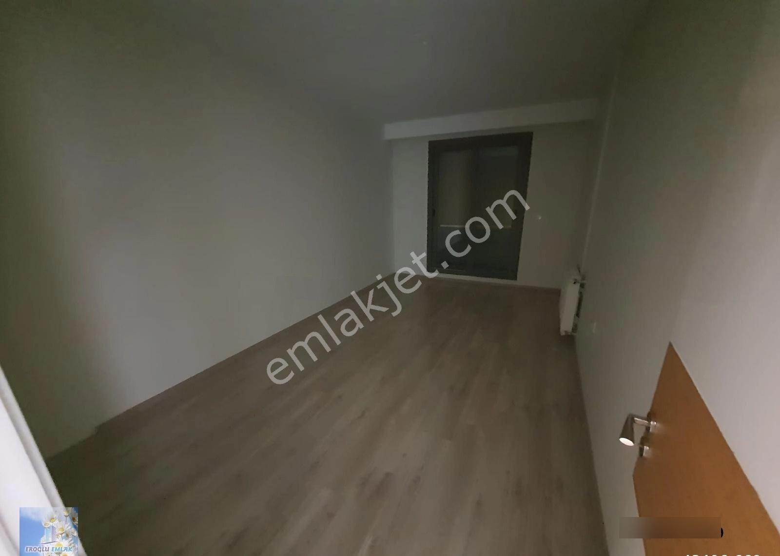 Ataşehir Dora Evlerinde Havuzlu Güvenlikli Kiralık 3+1 Daire - Görsel 16