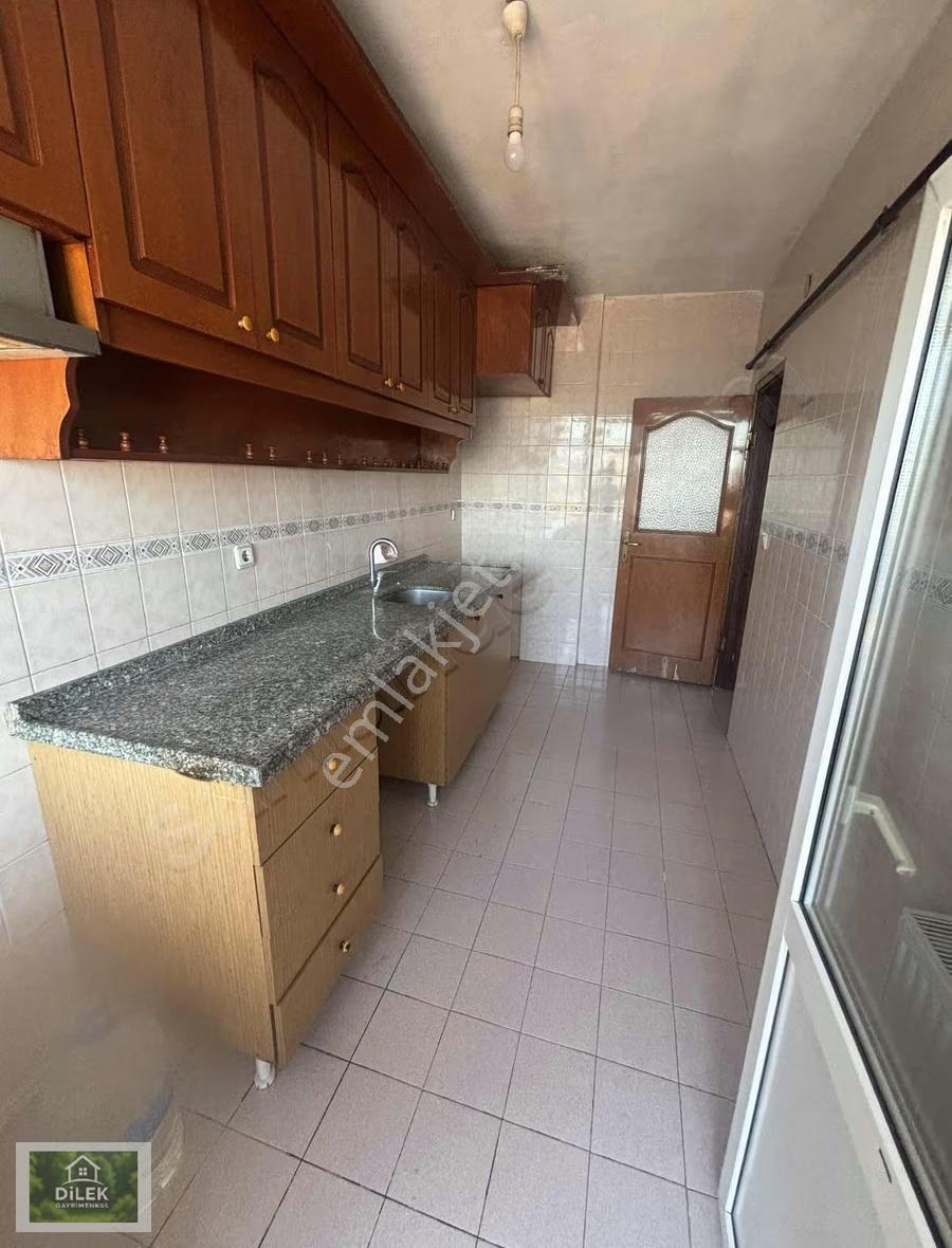 Maslak Çeşme Cad Üzerinde Kiralık Daire - Görsel 12
