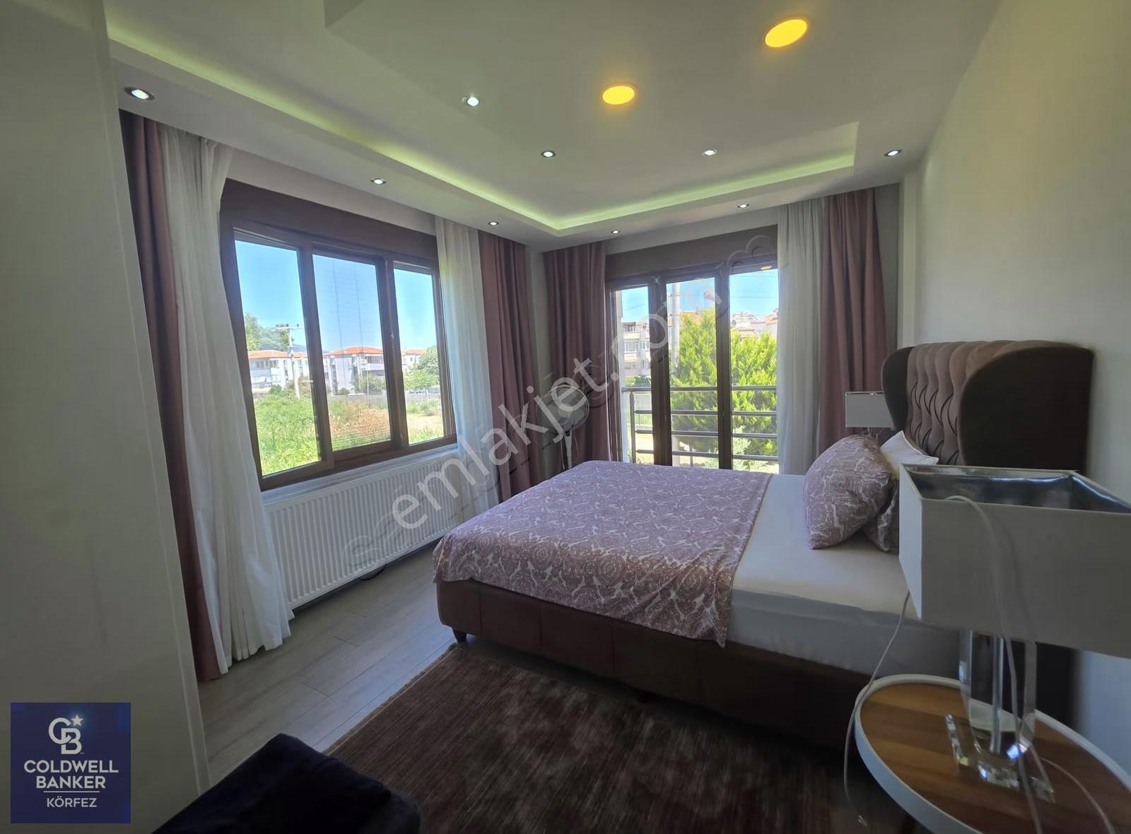 Mıhlıda Denize Yakın Site İçerisinde Teraslı Müstakil Villa - Görsel 12