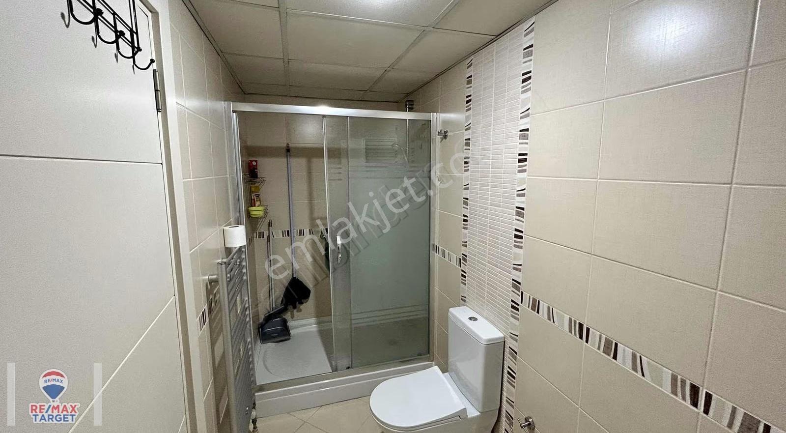 Gaziemir Eşyalı Ara Kat Kiralık Daire - Görsel 24