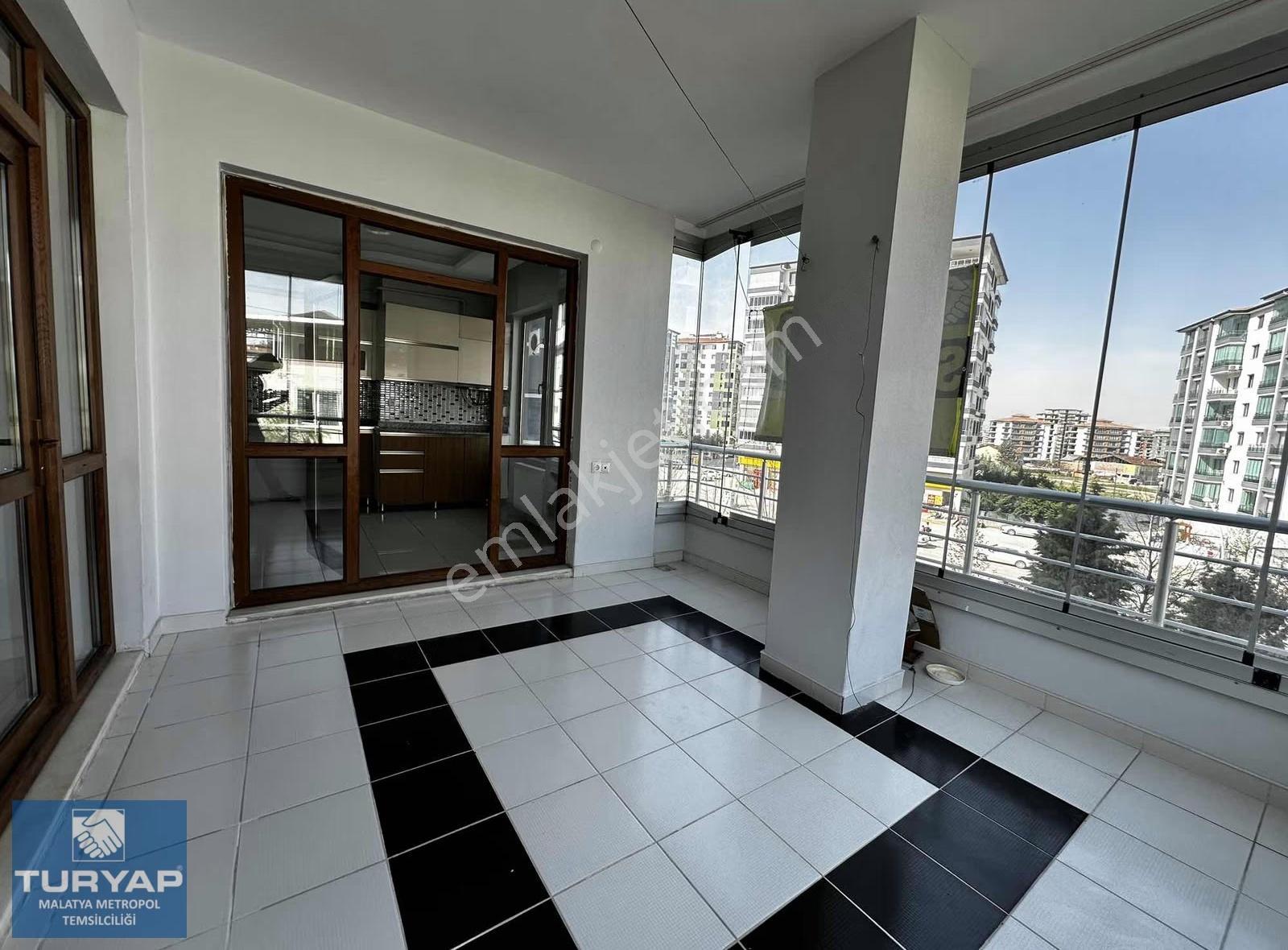 Turyap Metropolden Güngör Cad. 3+1 Kiralık Daire - Görsel 18