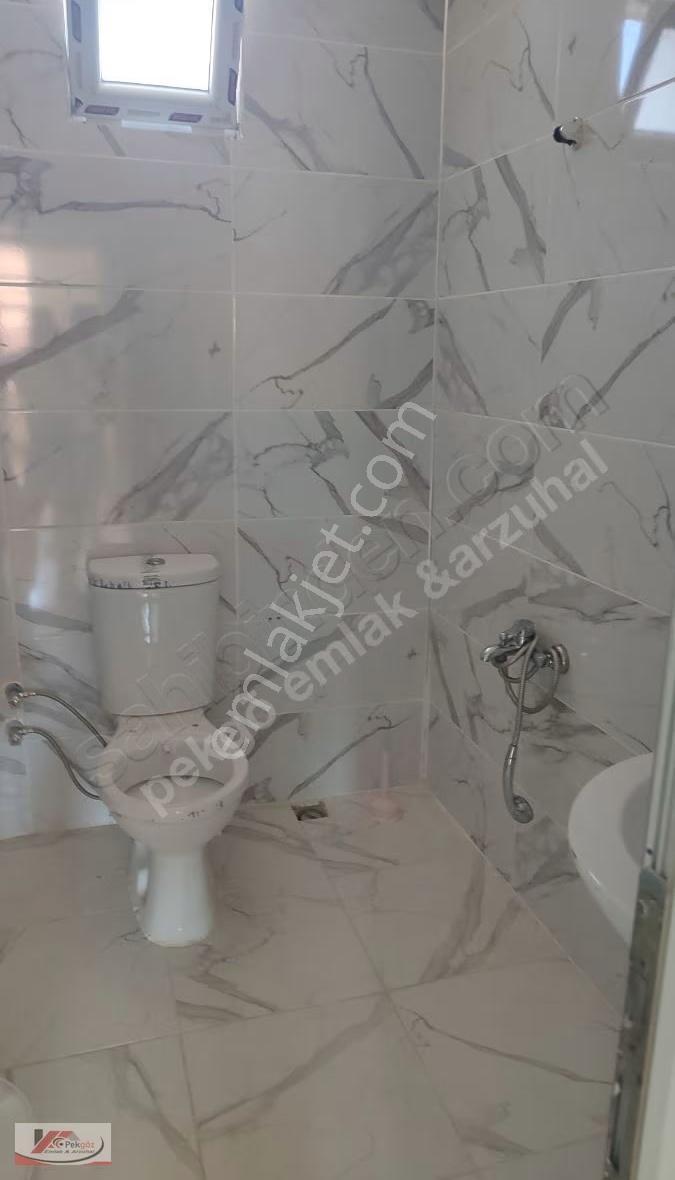 Turhal Pekgöz Emlak Tan Doğalgazlı Müstakil Kiralık Ev - Görsel 9