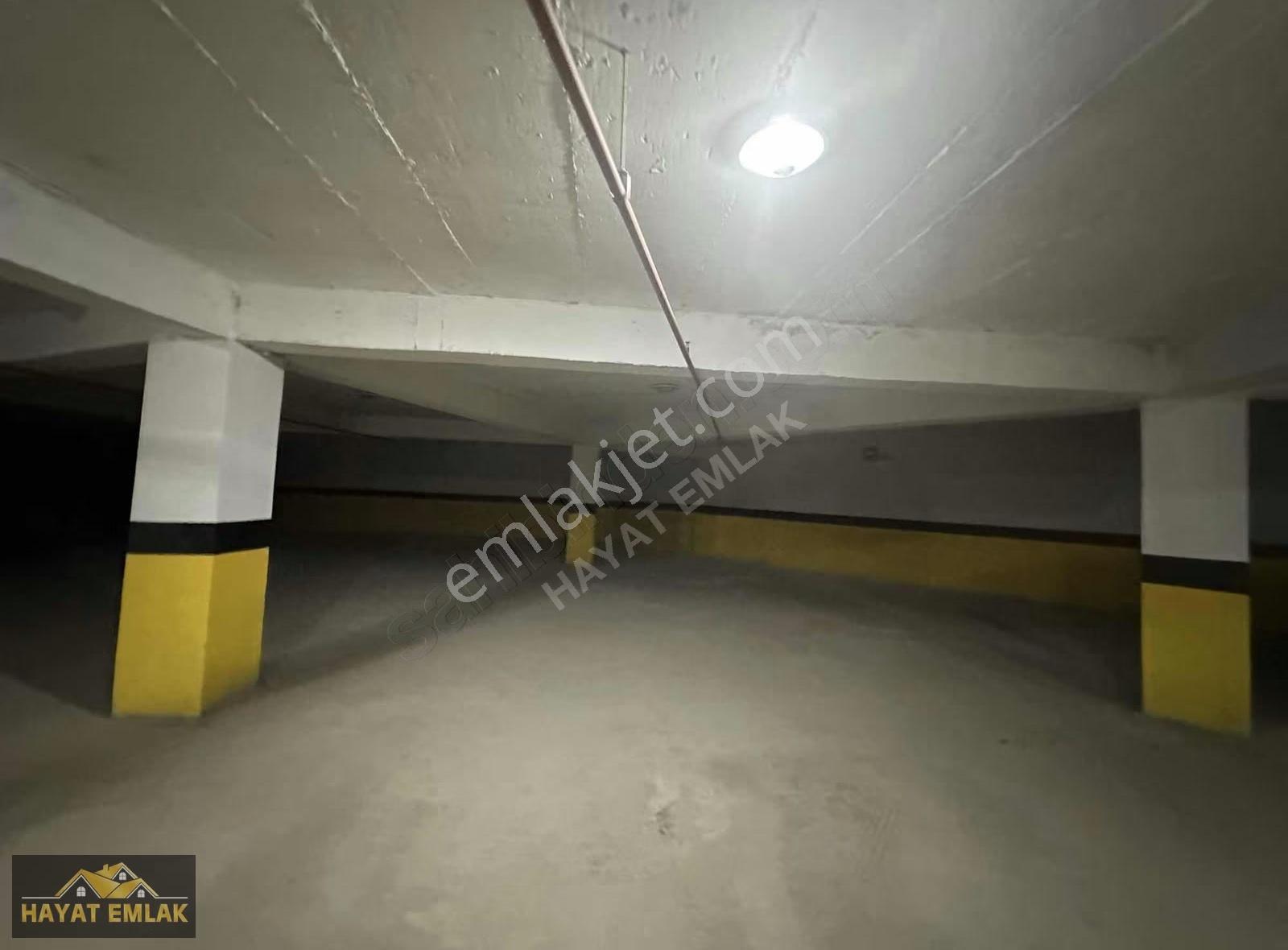 Hayat Emlak'tan Satılık Lüks Daire: Site İçinde, Merkezi Konumda - Görsel 9