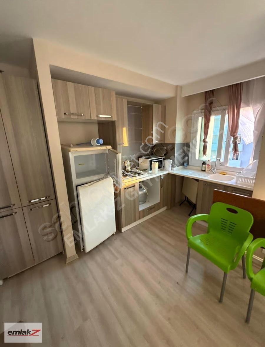 Çiftlikköy'de Havuzlu, Eşyalı, 1+1 Kiralık Daire - Görsel 8