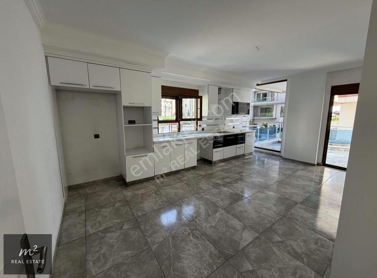 Alanya Kestel'de Denize Sıfır Sitede Kiralık 4+1 Geniş Daire - Görsel 9