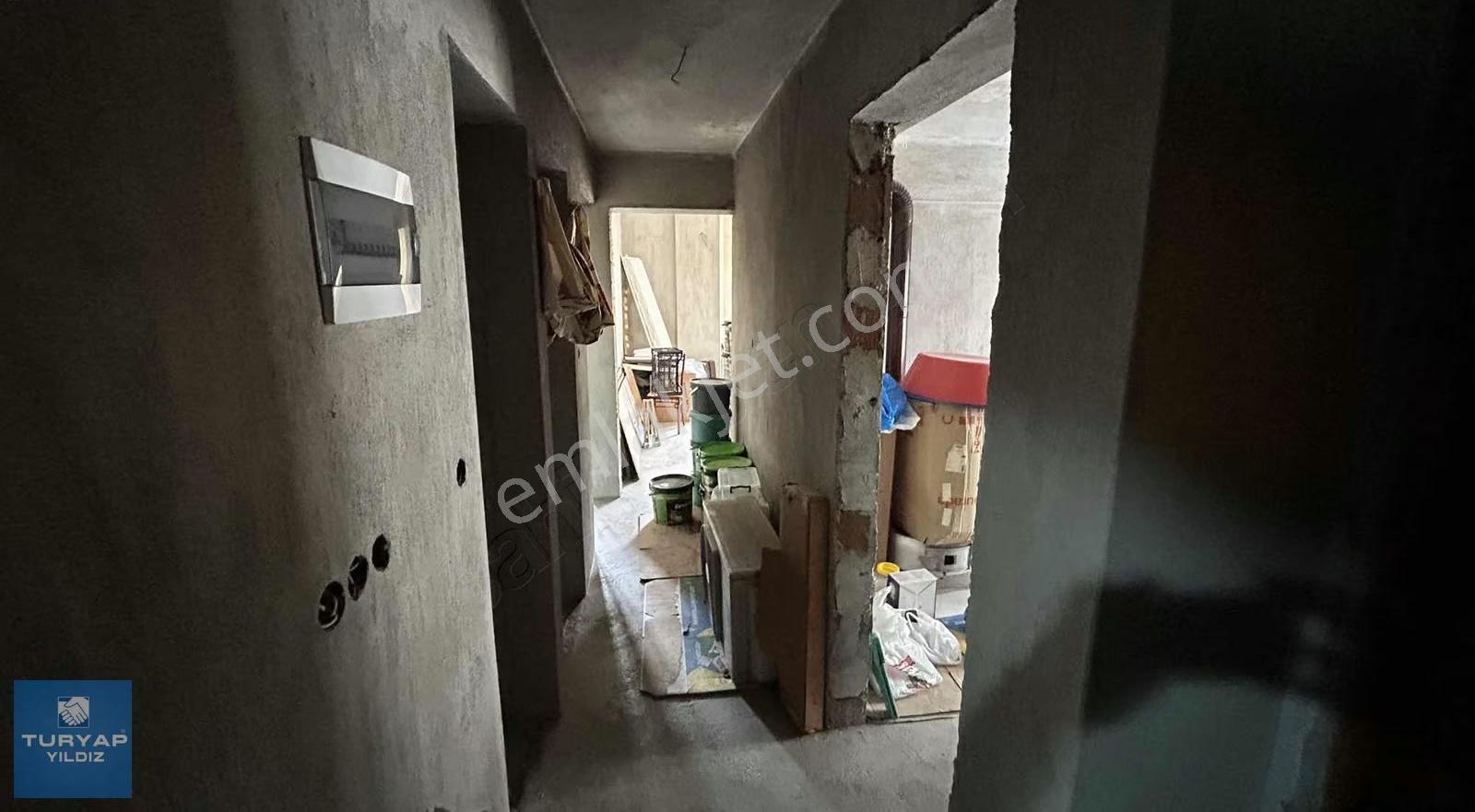 Turyap'tan Buca Yeşilbağlar Mah Cadde Üstü 2+1/105 M2 Doğalgazlı - Görsel 2