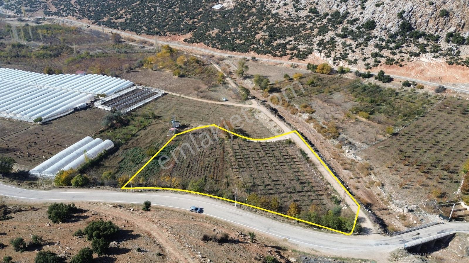 Vip Gayrimenkul'den Eskihisar Mah. Anayola Sıfır 6.386m² Bahçe - Görsel 3