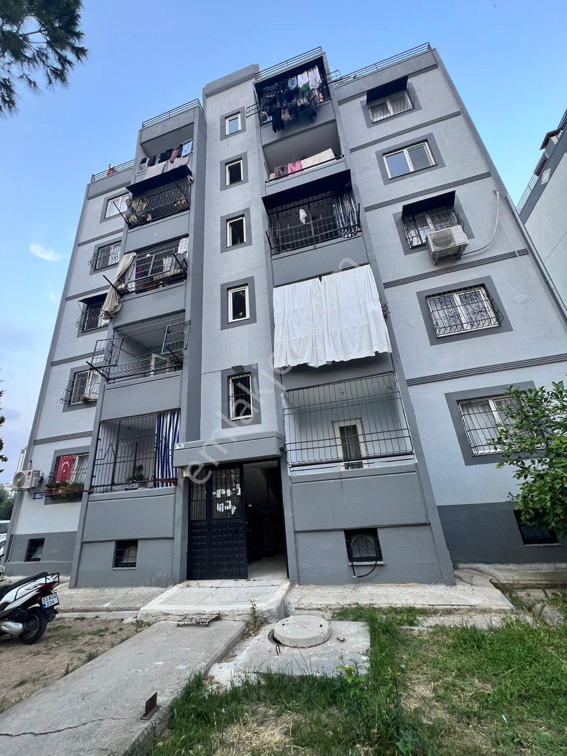 Özçelik’den Memurlar Bölgesinde Satılık 3. Kat Daire - Görsel 17