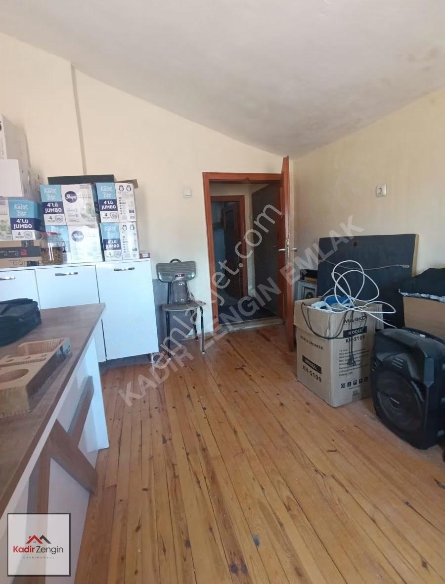 Işıklar Mah Bir Daire Parsına Bağımsız İki Daire 3/3 4+1 1+1 - Görsel 15