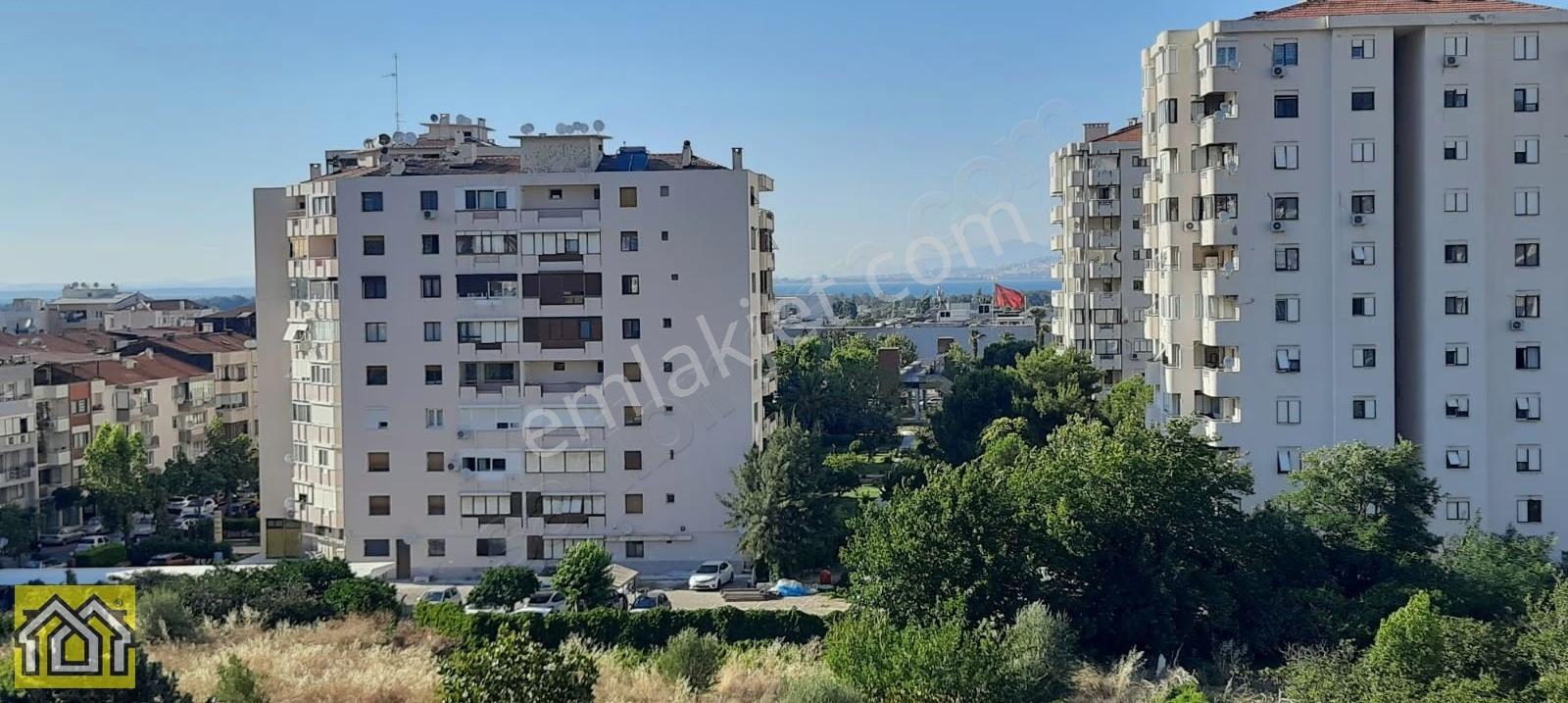 Süper Lokasyonda, Otoparklı, Ferah Ve Deniz Manzaralı 3+1 Daire - Görsel 8