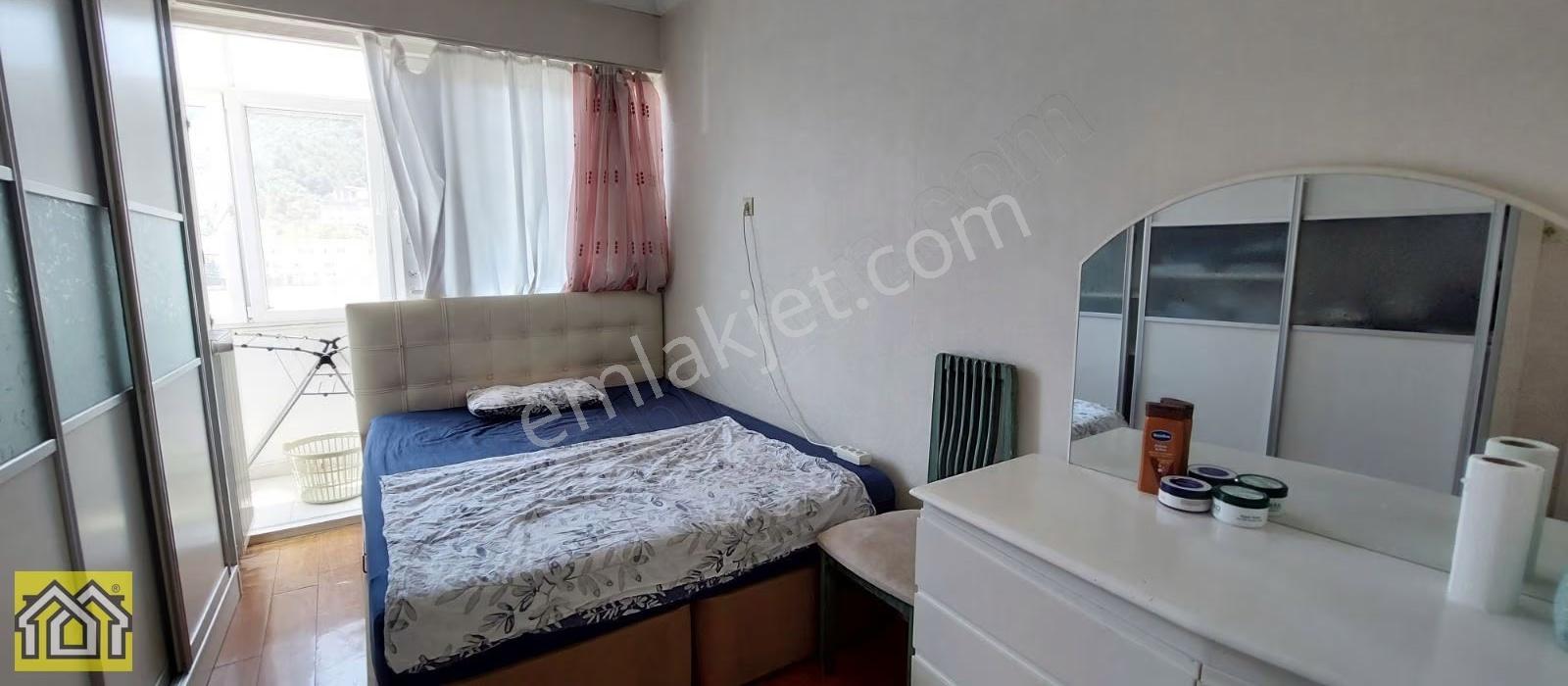 İzmir Ekonomi Üniversitesi Yakını Eşyalı 2+1 Kiralık - Görsel 9