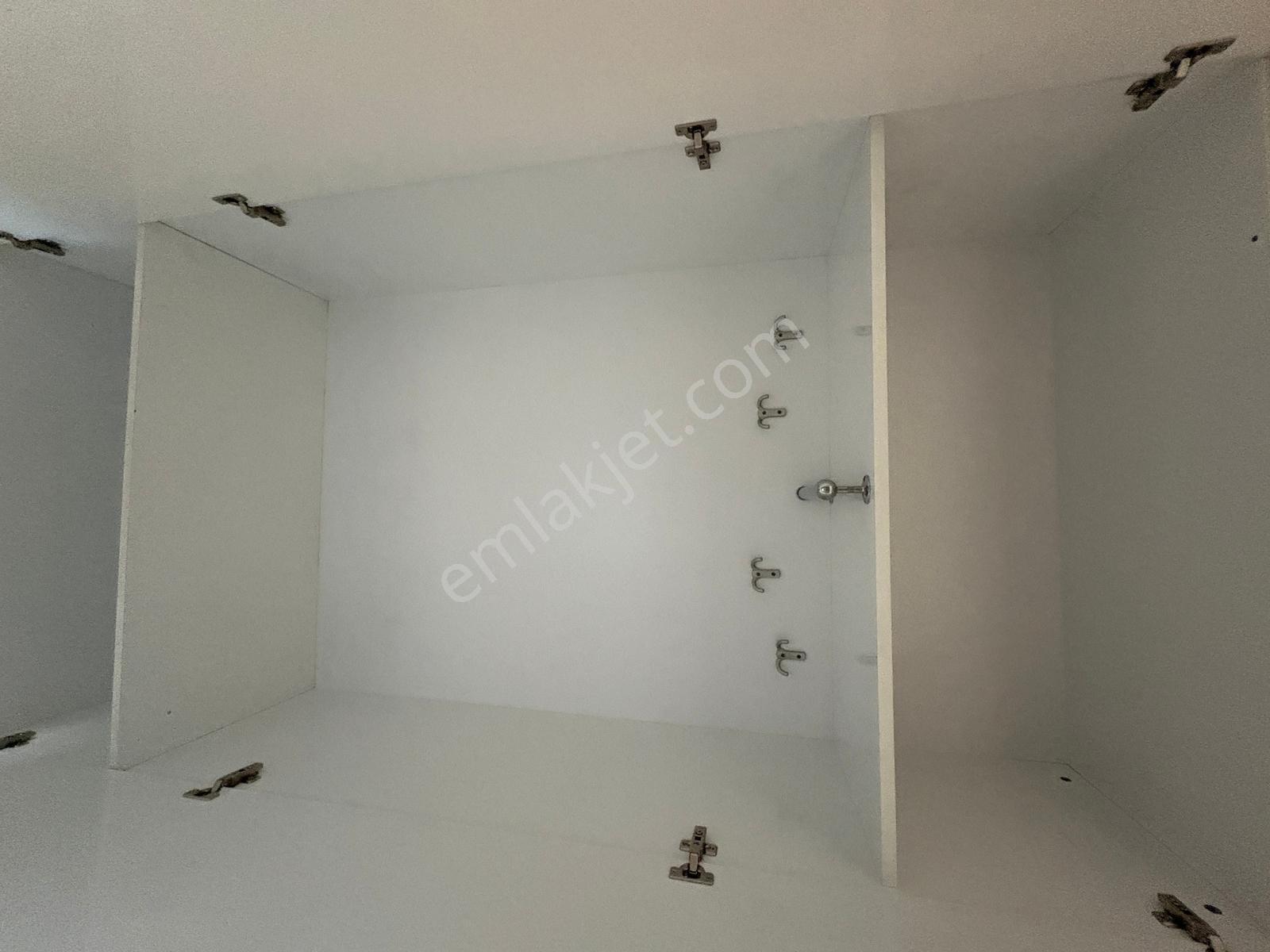 Ümraniye Şerifali Mahallesinde, 2+1 Lüks Daire - Görsel 19