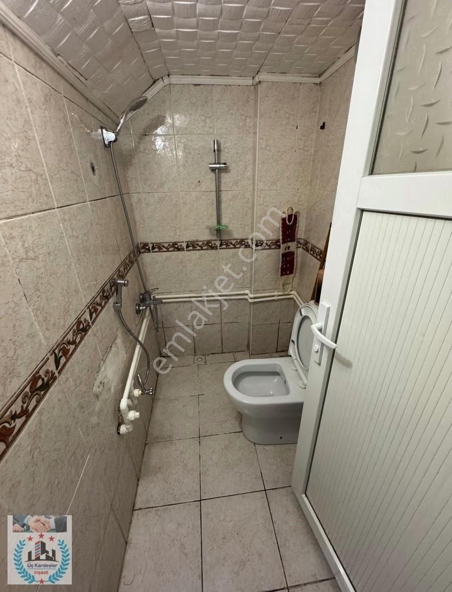 Üç Kardeşler'den İsmetpaşa Mh Kiralık 2+1 Yüksek Giriş Balkonlu - Görsel 3