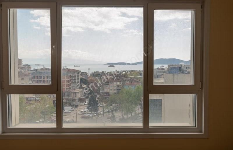 İstanbul Kartal Da Deniz Manzaralı Kiralık 3+1 Daire - Görsel 17