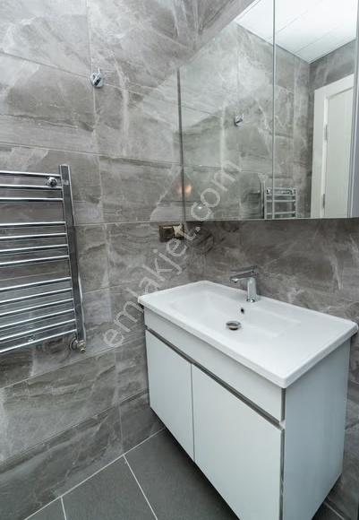 İstanbul Kartal Da Deniz Manzaralı Kiralık 2+1 Daire - Görsel 18