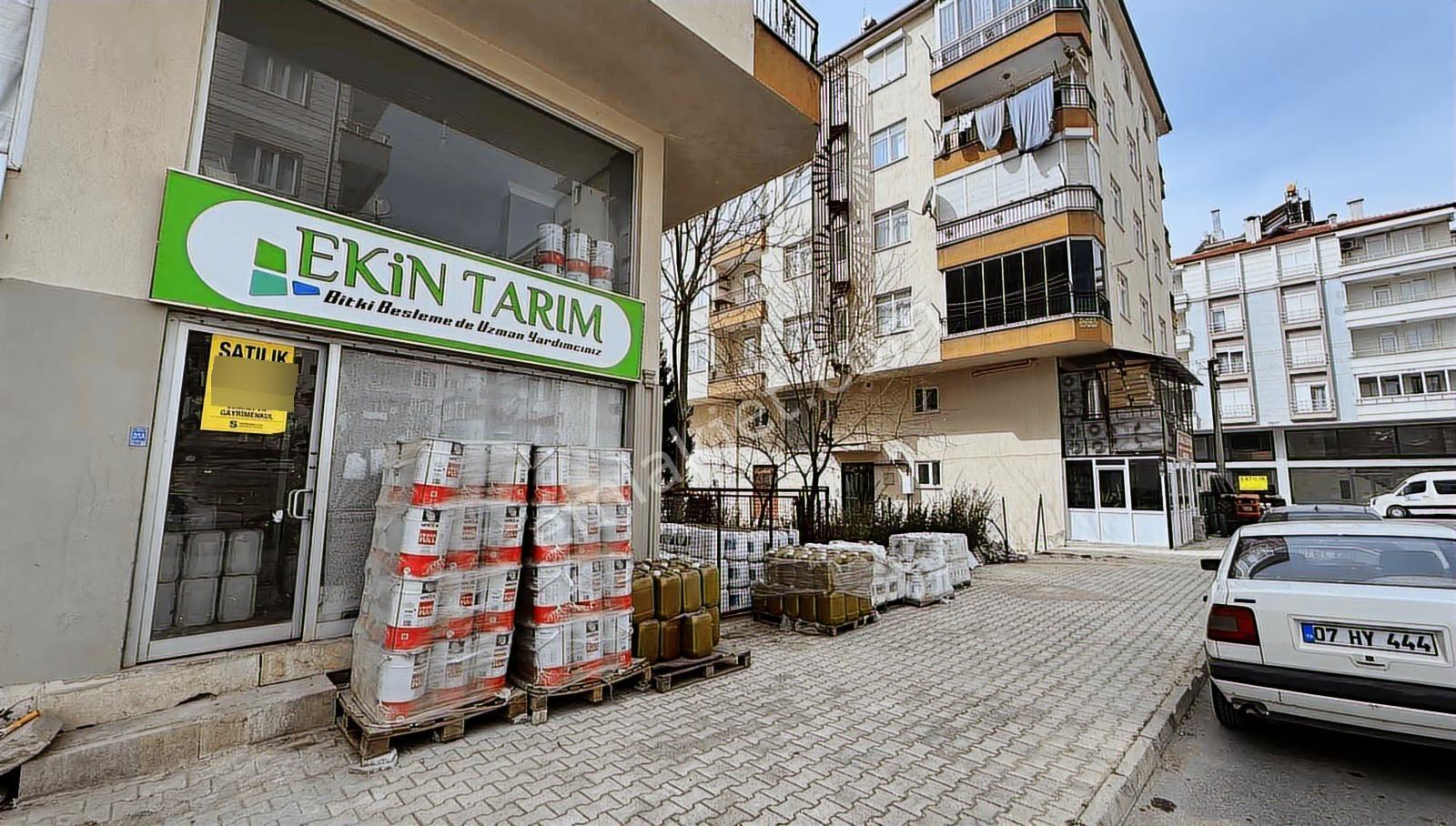 Vıp Gayrimenkul'den Elmalı Çarşı Merkezde 2 Katlı Köşe Dükkan - Görsel 3