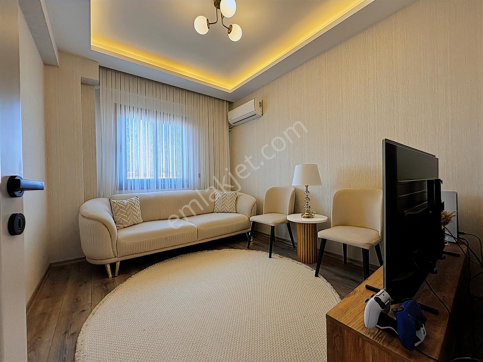 Menderes Cüneytbey Mahallesi Satılık Müstakil Havuzlu 4+1 Villa - Görsel 27