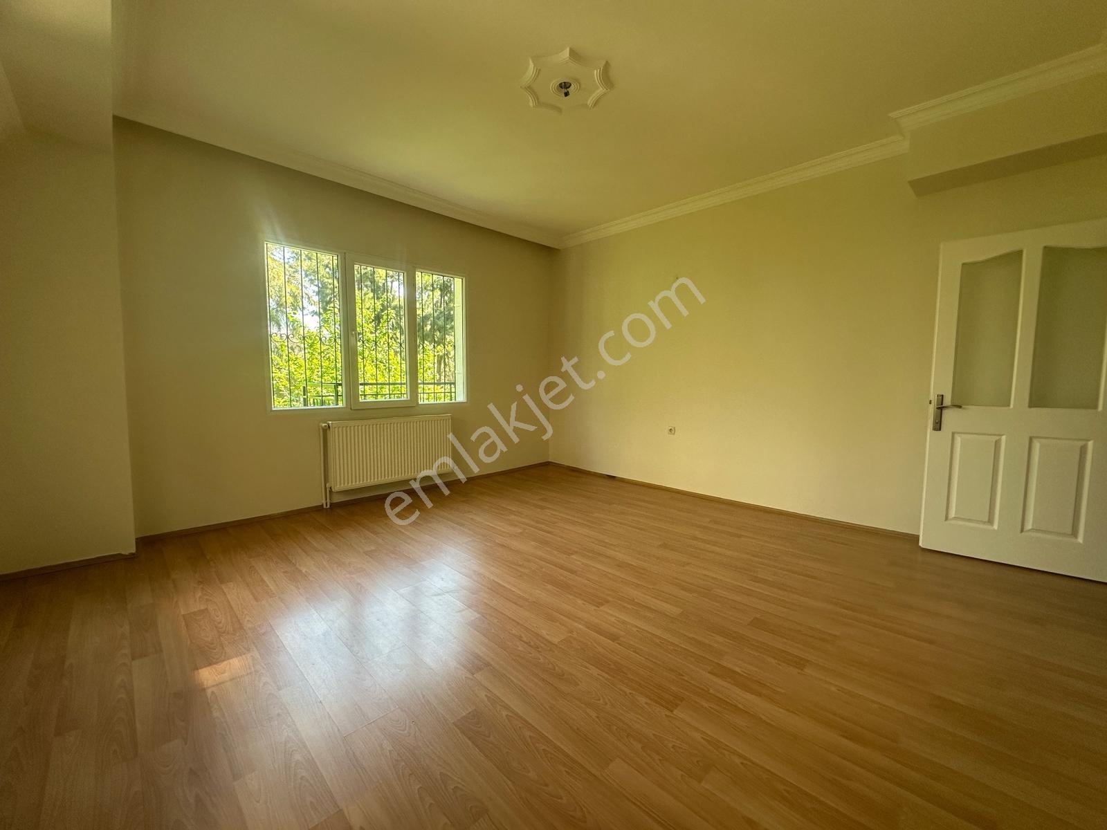Karabağlar Esenyalıda 2+1 Kiralık Daire - Görsel 14