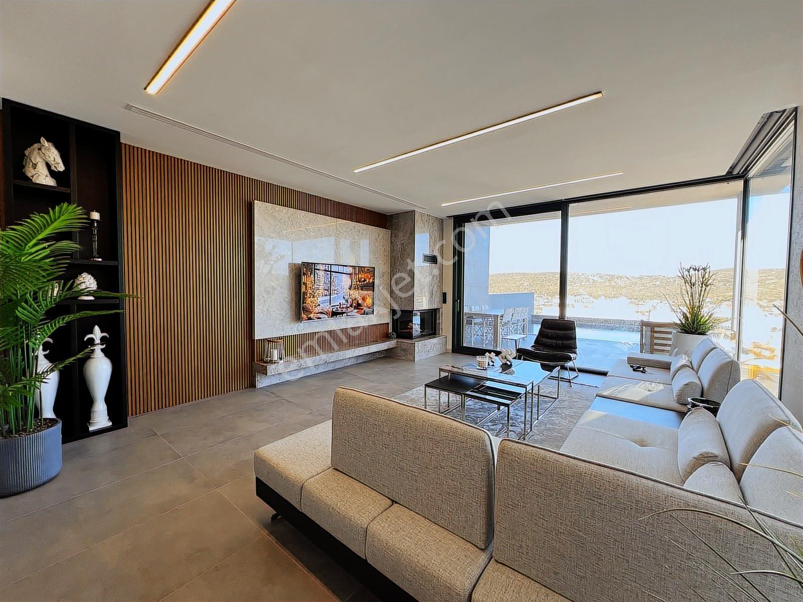 Çeşme Çiftlikköy De Full Deniz Ve Orman Manzaralı Lüks Villa - Görsel 32