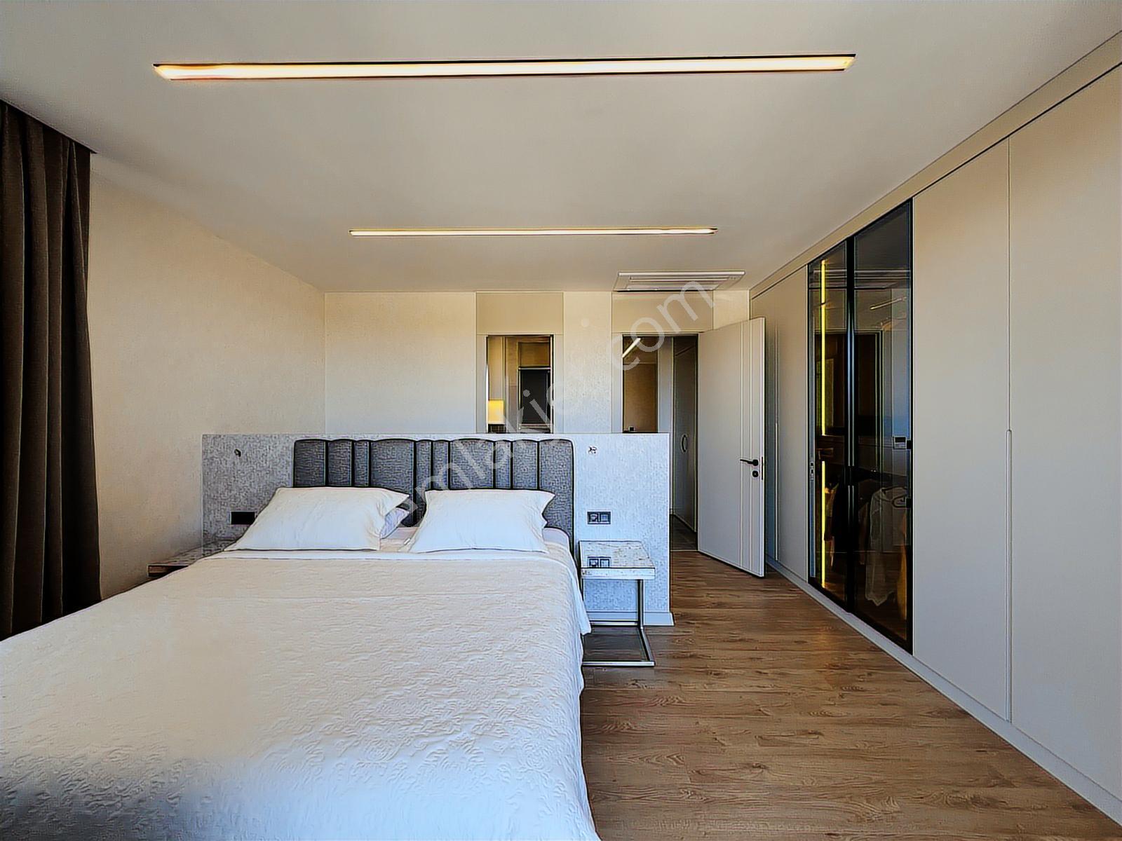 Çeşme Çiftlikköy De Full Deniz Ve Orman Manzaralı Lüks Villa - Görsel 5
