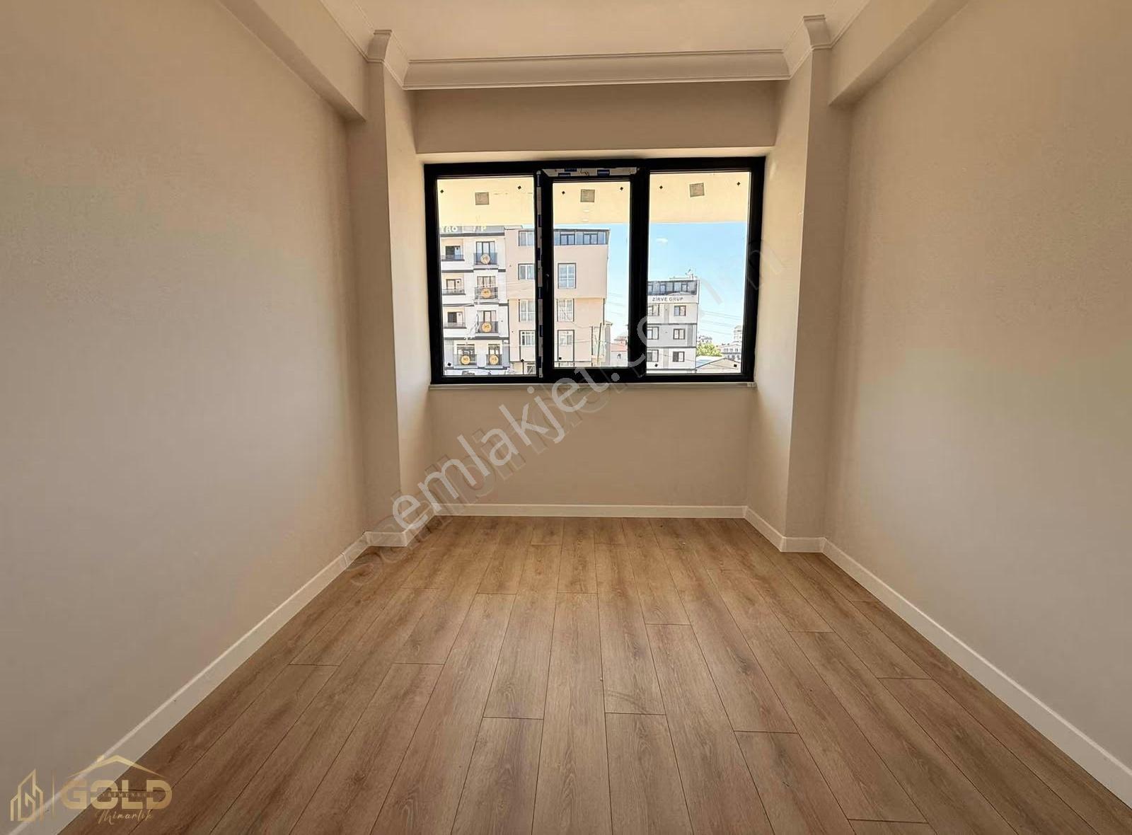 Emek Mahallesi Mutlukent Yakını Satılık 4+1 Daire - Görsel 3
