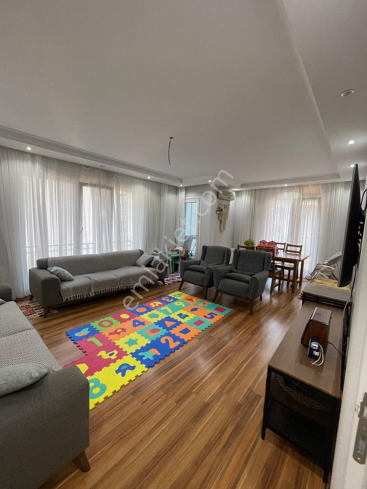 B.evler Beyaz Konaklar Sitesinde 3+1 Full Yapılı Geniş Ara Kat