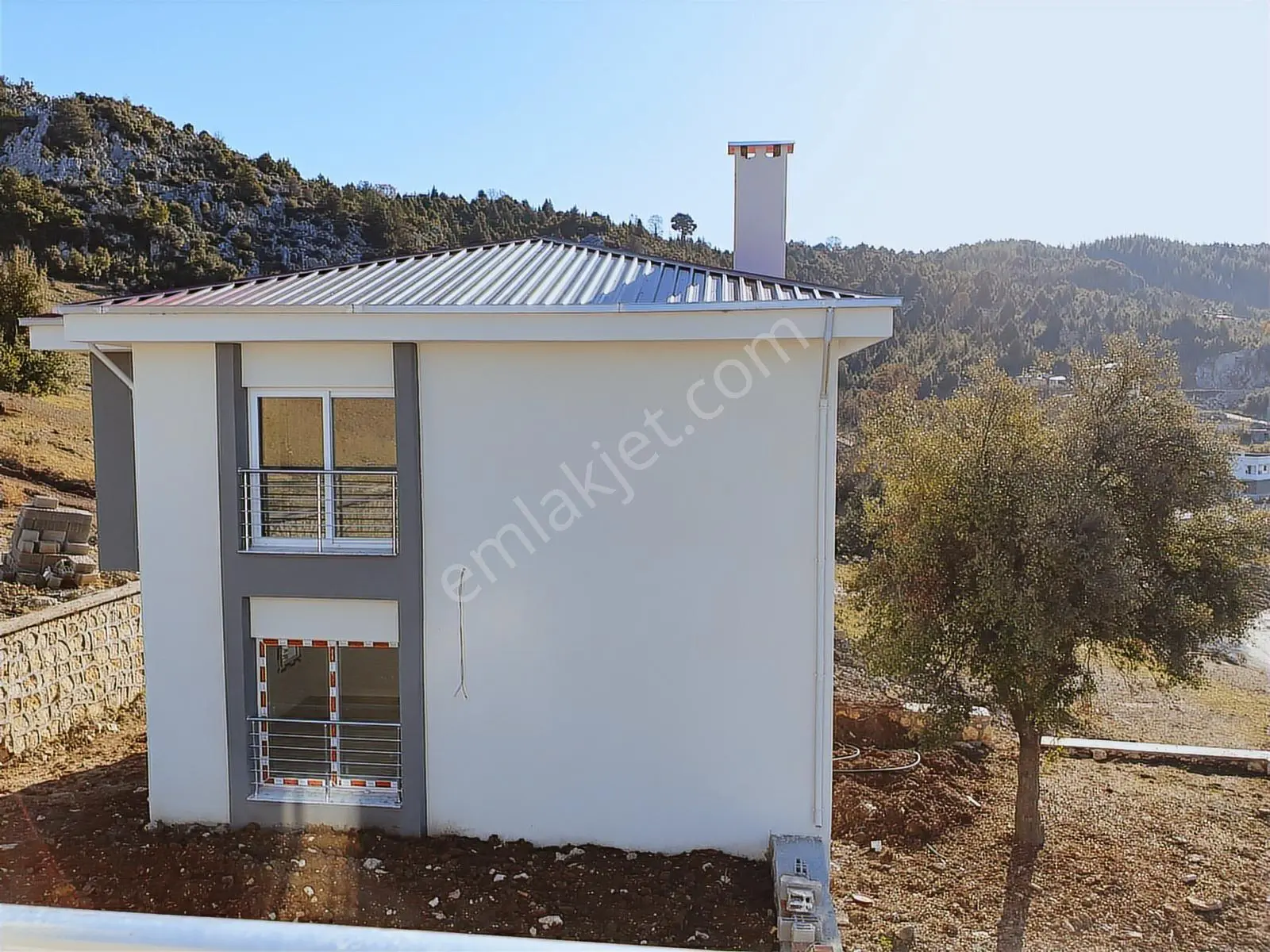 İlke'den Yeniköyde 550 M2 Arsalı Sıfır Dublex Satılık Yayla Evi - Görsel 3